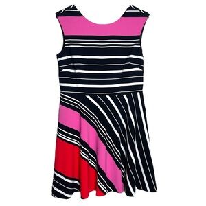 Tahari Petite Patterned Dress‎ NWT